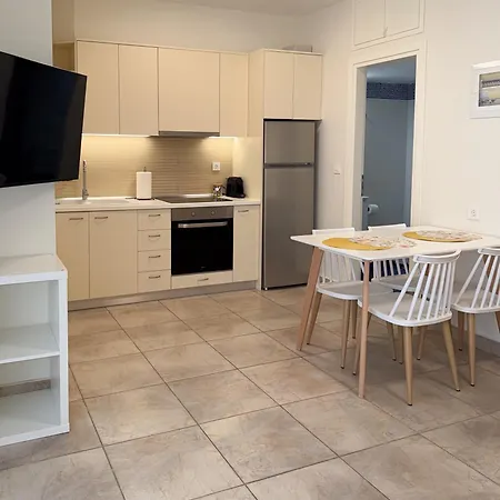 アパート Casa Quattro By Immobilis ナフプリオ